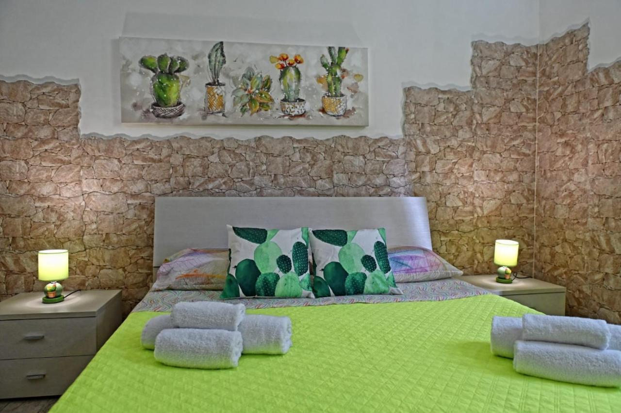 Ficu Pala Holiday Home Noto Eksteriør bilde